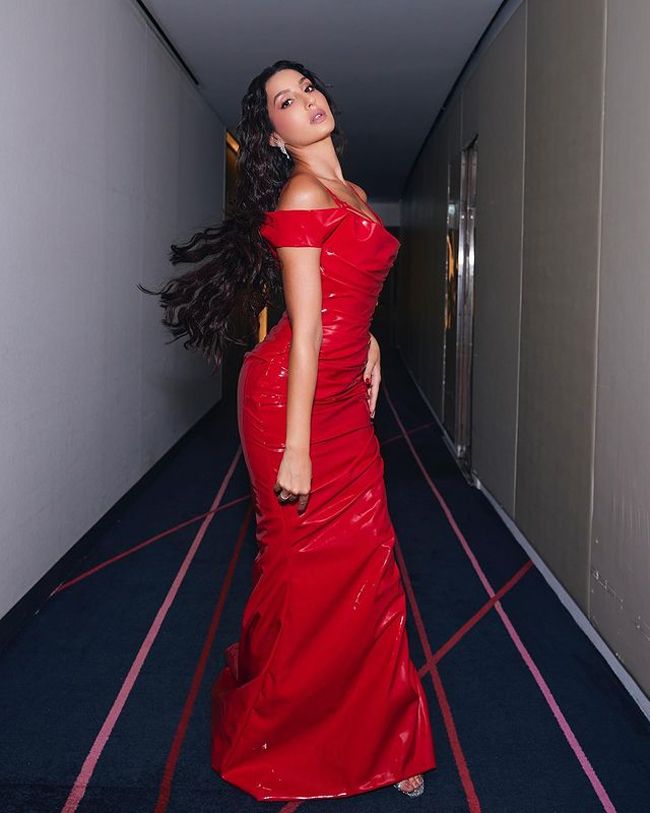 Gorgeous Looks Of Nora Fatehi